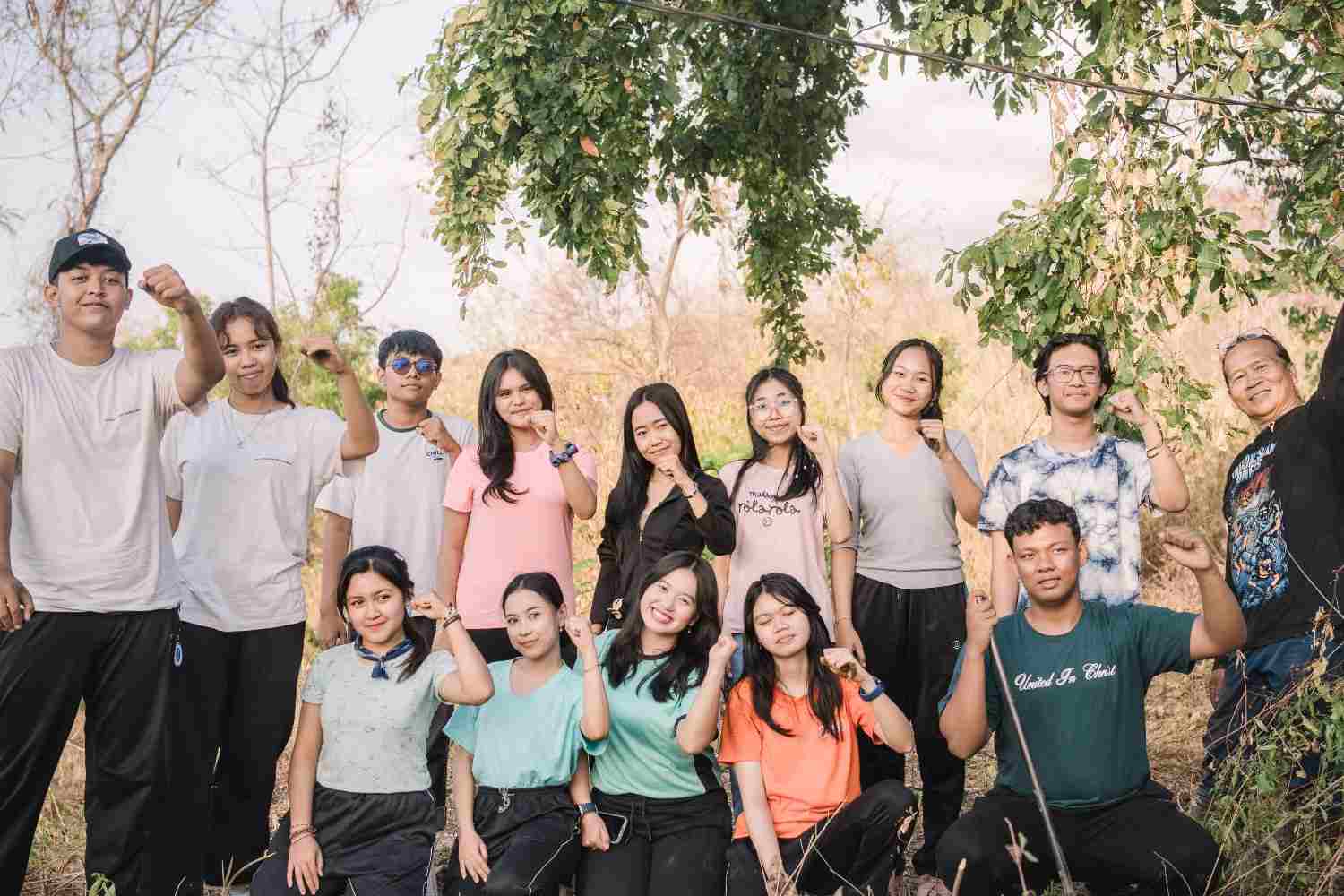MEREFLEKSIKAN HUBUNGAN KITA DENGAN SEMESTA, DPK TEKNIK UNDIKSHA GELAR TERMINAL REFLEKSI VOL II : Kembali Ke Akar - gambar 2